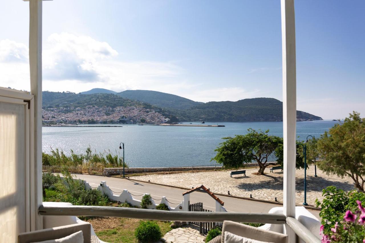 Karavos Sea View Apartments Skopelos Exterior foto